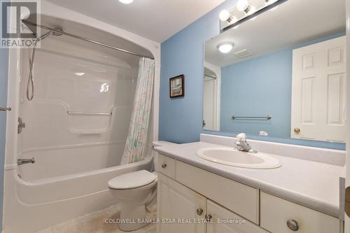 17 Windemere Place, St. Thomas, ON - Indoor Photo Showing Bathroom