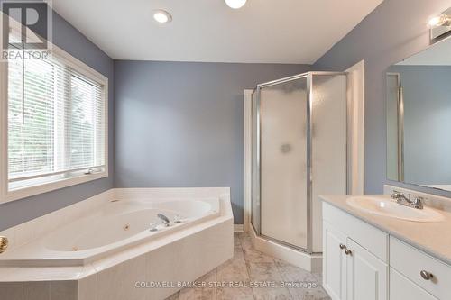 17 Windemere Place, St. Thomas, ON - Indoor Photo Showing Bathroom