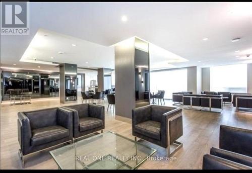 1102 - 7167 Yonge Street, Markham, ON - Indoor Photo Showing Living Room