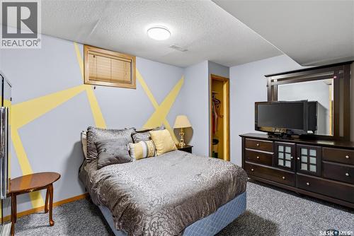 2103 9Th Avenue, Humboldt, SK - Indoor Photo Showing Bedroom