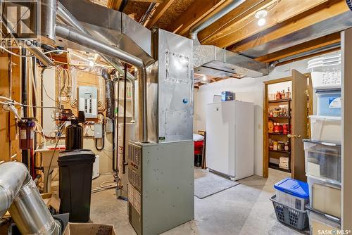 2103 9Th Avenue, Humboldt, SK - Indoor Photo Showing Basement