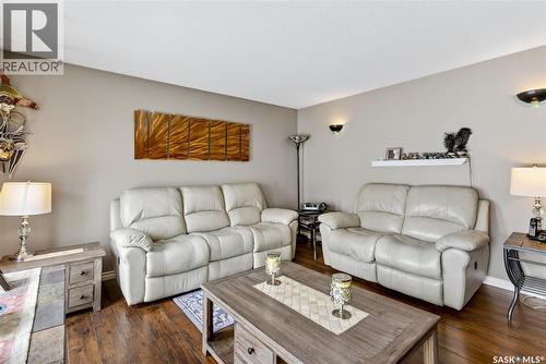 2103 9Th Avenue, Humboldt, SK - Indoor Photo Showing Living Room