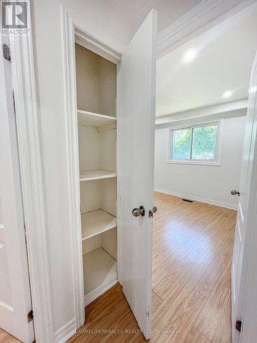 3485 Oakglade Crescent, Mississauga, ON - Indoor Photo Showing Other Room