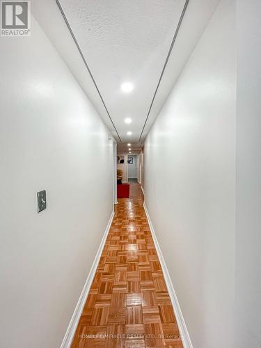 3485 Oakglade Crescent, Mississauga, ON - Indoor Photo Showing Other Room