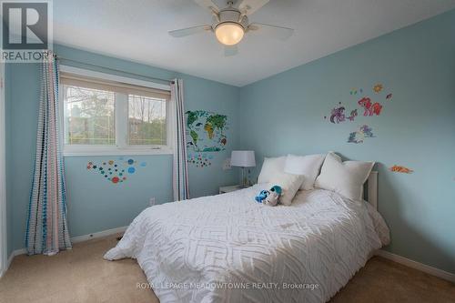 2542 Valencia Road, Mississauga, ON - Indoor Photo Showing Bedroom