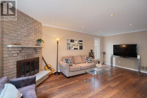 2542 Valencia Road, Mississauga, ON - Indoor Photo Showing Living Room With Fireplace