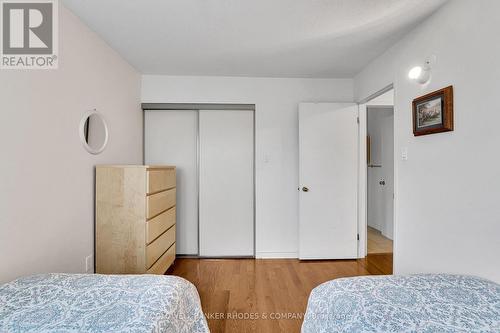 73 Bramblegrove Crescent, Ottawa, ON - Indoor Photo Showing Bedroom