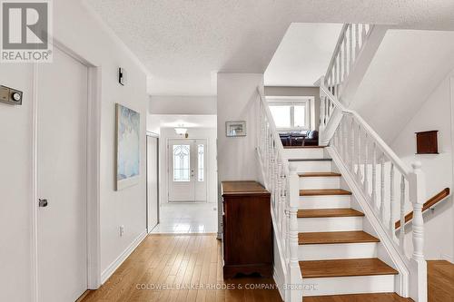 73 Bramblegrove Crescent, Ottawa, ON - Indoor Photo Showing Other Room