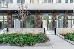 107 - 188 FAIRVIEW MALL DRIVE  Toronto, ON M2J 4T1