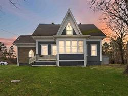 187 Water Street Freeport, NS B0V 1B0