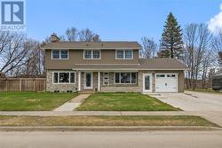 247 SPANISH RIVER Drive Espanola, ON P5E 1A2