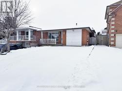 7 QUINCY COURT  Hamilton, ON L8W 2T4