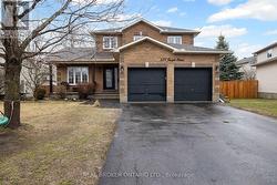 527 JOSEPH STREET  Carleton Place, ON K7C 4T9