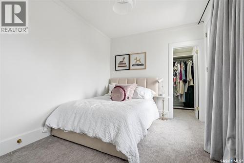 3200 Albert Street, Regina, SK - Indoor Photo Showing Bedroom