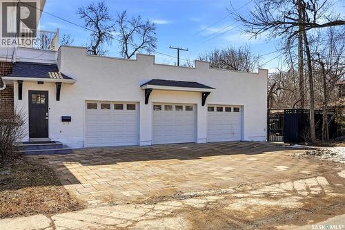 3200 Albert Street, Regina, SK - Outdoor