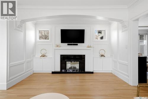 3200 Albert Street, Regina, SK - Indoor Photo Showing Living Room With Fireplace