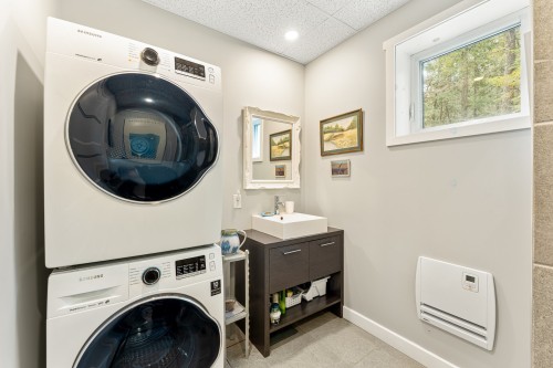 Salle de bains - 217 Ch. Lord, Hatley - Municipalité, QC - Indoor Photo Showing Laundry Room