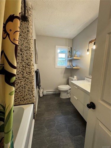 413 Cedar Cres, Gold River, BC 