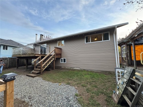 413 Cedar Cres, Gold River, BC 