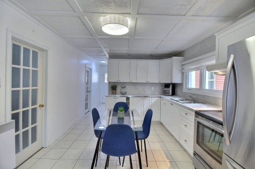 Cuisine - 230 11E Rue, Val-D'Or, QC - Indoor Photo Showing Kitchen With Double Sink