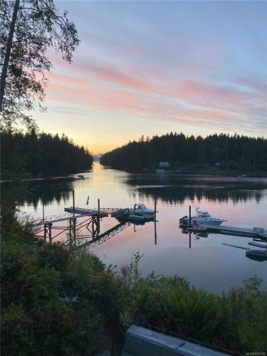 326 Tower Rd, Bamfield, BC 