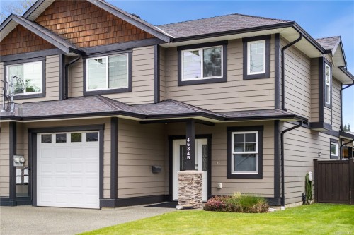 B-4684 Macintyre Ave  Courtenay, BC V9N 6R2