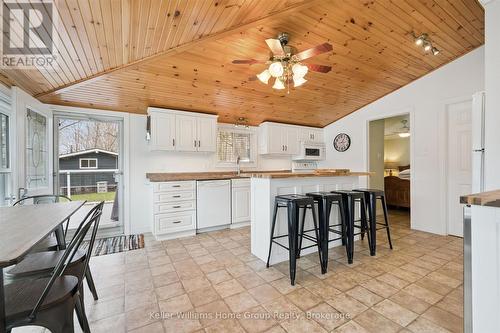 973 Road 10 West, Mapleton, ON - Indoor