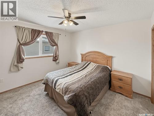 533 Palliser Drive, Swift Current, SK - Indoor Photo Showing Bedroom