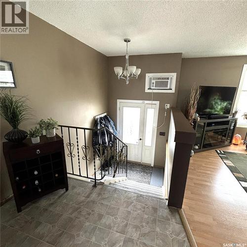 122 Hamilton Street, Davidson, SK - Indoor Photo Showing Other Room