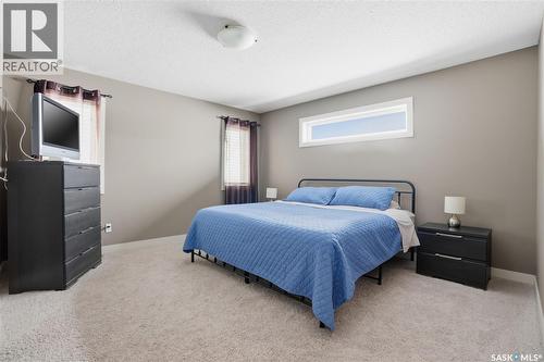 1532 Maple Hill Crescent N, Regina, SK - Indoor Photo Showing Bedroom