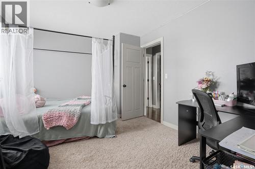 1532 Maple Hill Crescent N, Regina, SK - Indoor