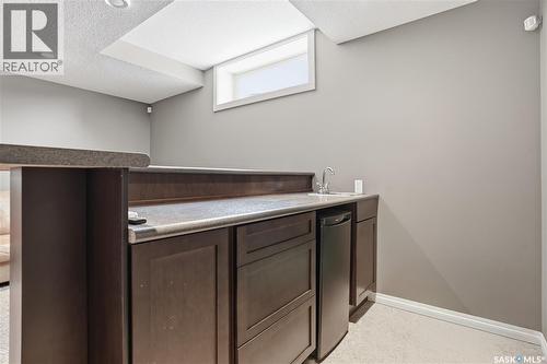 1532 Maple Hill Crescent N, Regina, SK - Indoor