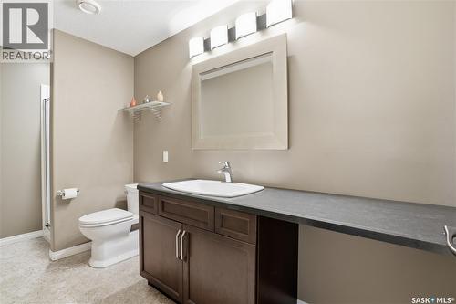 1532 Maple Hill Crescent N, Regina, SK - Indoor Photo Showing Bathroom