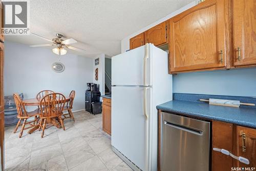3154 33Rd Street W, Saskatoon, SK - Indoor Photo Showing Kitchen