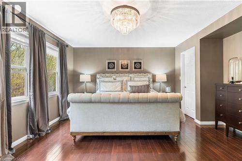 103 Glazebrook Crescent, Cambridge, ON - Indoor Photo Showing Bedroom