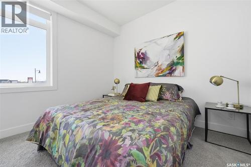 211 770 Childers Crescent, Saskatoon, SK - Indoor Photo Showing Bedroom