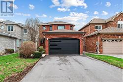 68 REDONDO DRIVE Vaughan, ON L4J 7S6