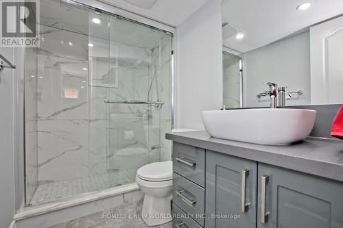 42 Ryler Way, Markham, ON - Indoor Photo Showing Bathroom