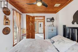 Main floor bedroom 1 - 