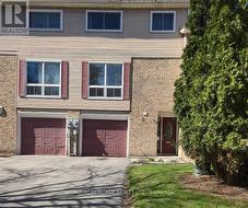 92 - 1133 RITSON ROAD N  Oshawa (Centennial), ON L1G 7T3