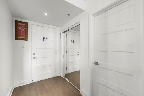 Hall d'entrée/Vestibule - 304-357 Boul. Brunswick, Pointe-Claire, QC - Indoor Photo Showing Other Room