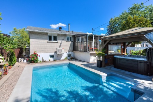 Pool - 5715 Boul. Payer, Longueuil (Saint-Hubert), QC - Outdoor With In Ground Pool