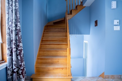 Escalier - 524 Rue Lauzon, Laval (Sainte-Dorothée), QC - Indoor Photo Showing Other Room