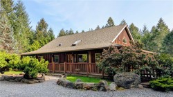 540 Berg Rd Gabriola Island, BC V0R 1X2