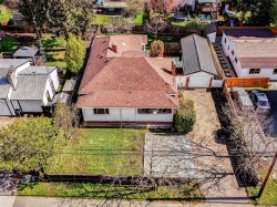 4031 Quadra St Saanich, BC V8X 1K1