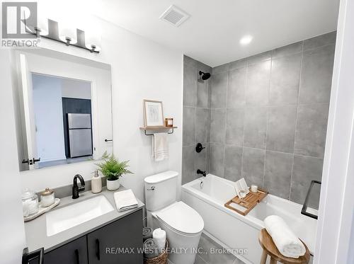 433 - 4878 Powers Common, Burlington, ON - Indoor Photo Showing Bathroom