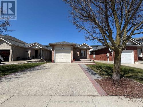 125 HAWKINS DRIVE  Cambridge, ON N1T 1Z8