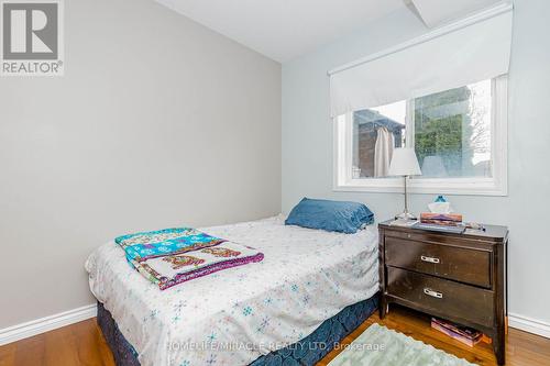 125 Hawkins Drive, Cambridge, ON - Indoor Photo Showing Bedroom