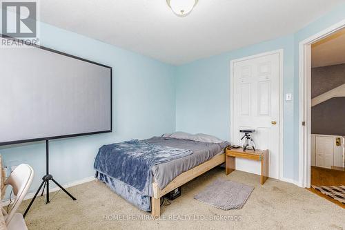 125 Hawkins Drive, Cambridge, ON - Indoor Photo Showing Bedroom