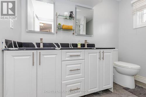 125 Hawkins Drive, Cambridge, ON - Indoor Photo Showing Bathroom